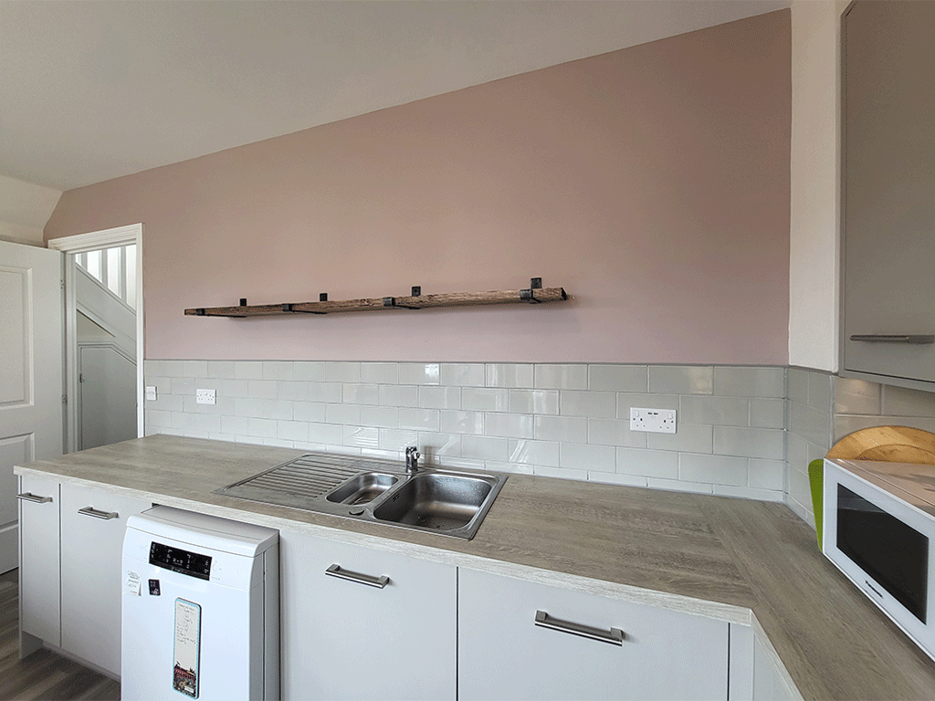 Kitchen splashback & shelf installation in Ely